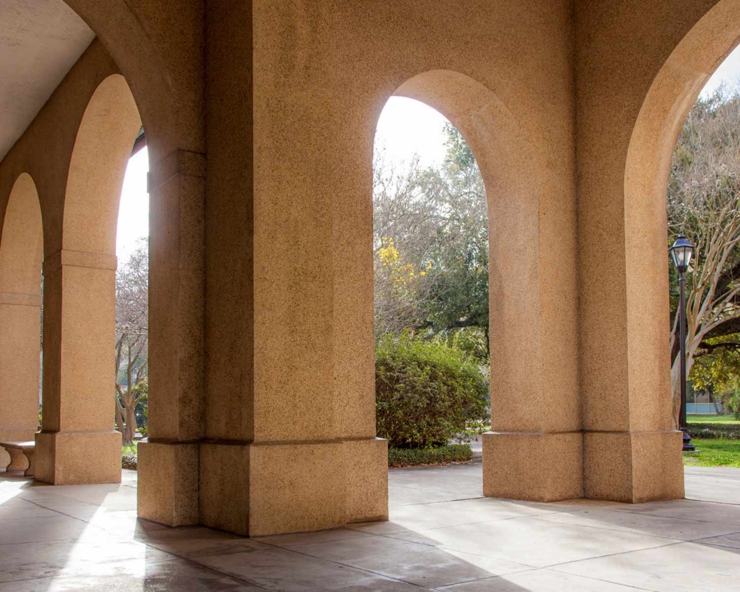 Hallways arches leading to LSU quad