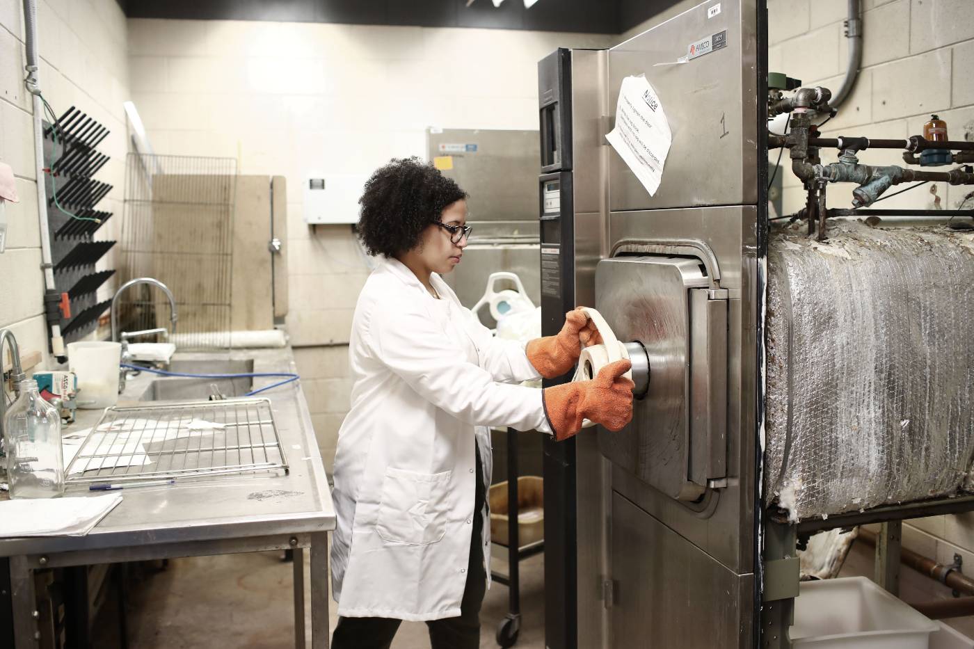 LSU graduate student working in a laboratory